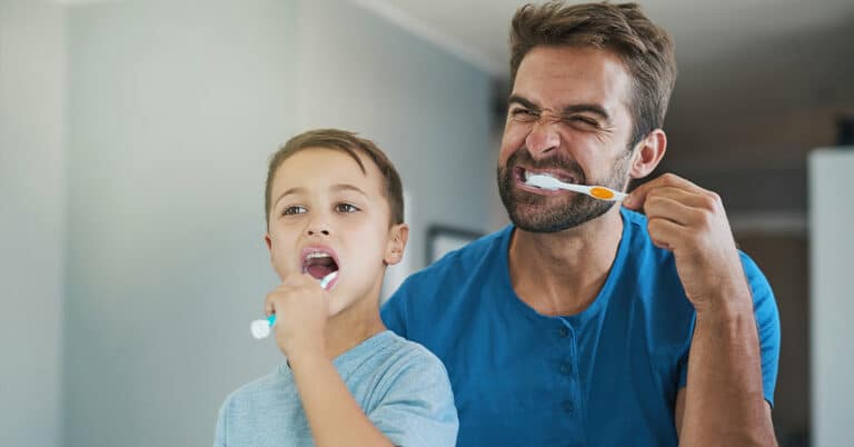 How to Brush Your Teeth Properly